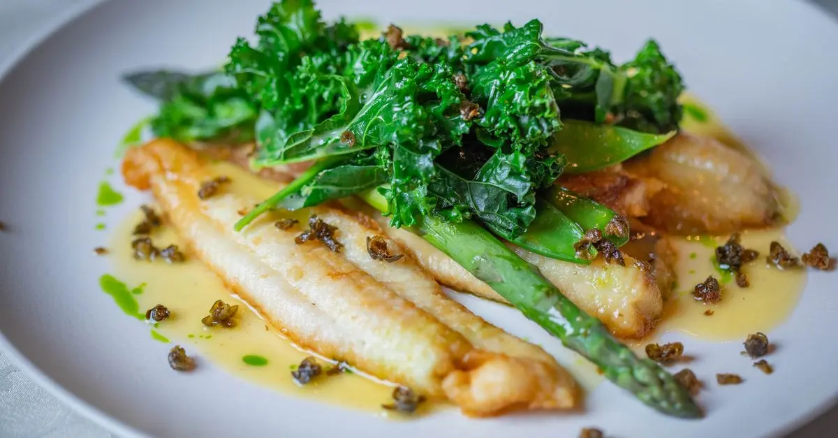 7 Recettes de Poisson à Préparer Facilement Avec des Herbes Fraîches