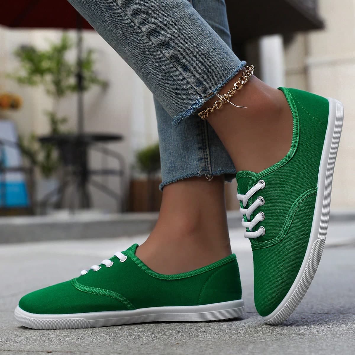 Chaussures plates en canevas unie pour femmes, chaussures décontractées basses classiques à lacets respirantes et antidérapantes à bout rond,