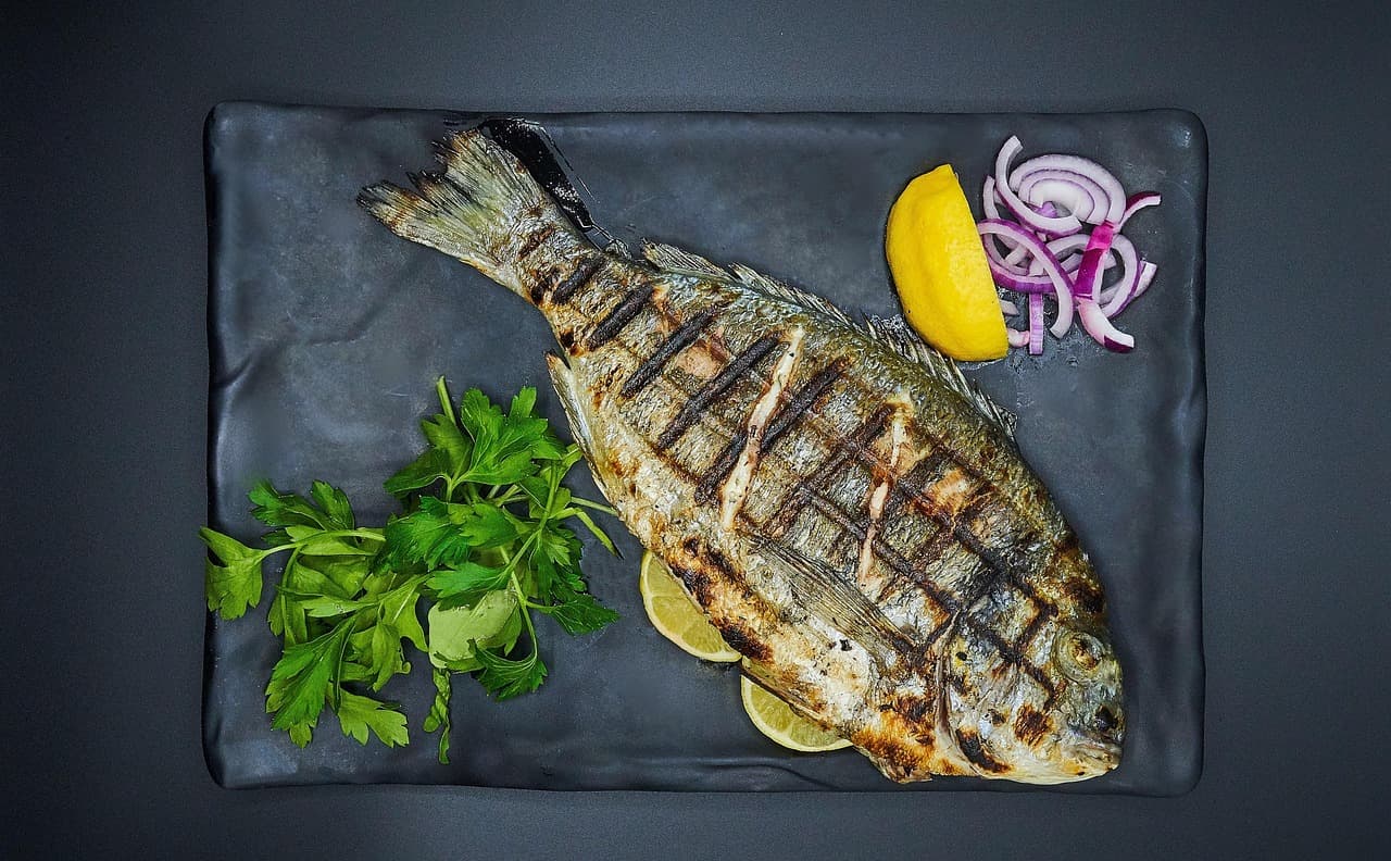 7 Recettes de Poisson Savoureuses pour un Dîner Réussi